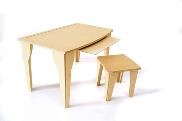 Mesa y silla Montessori